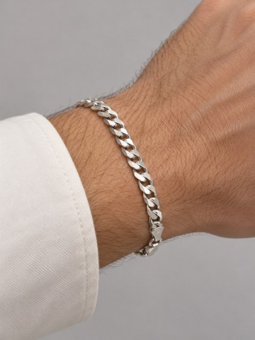 Armband model 17 foto wear wit
